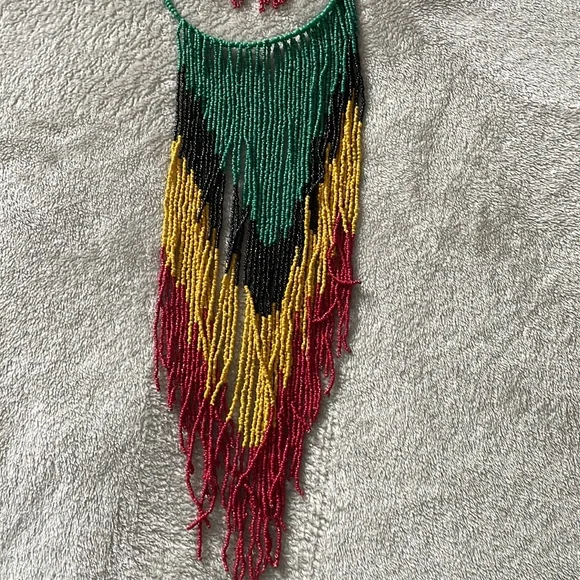 Necklace set - Picture 3 of 3